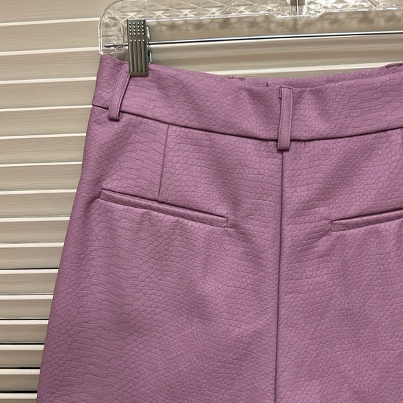 Sincerely Ours Croc Leather, High Waisted, Paper Bag Short in Lilac Croc, Size M - Picture 10 of 17